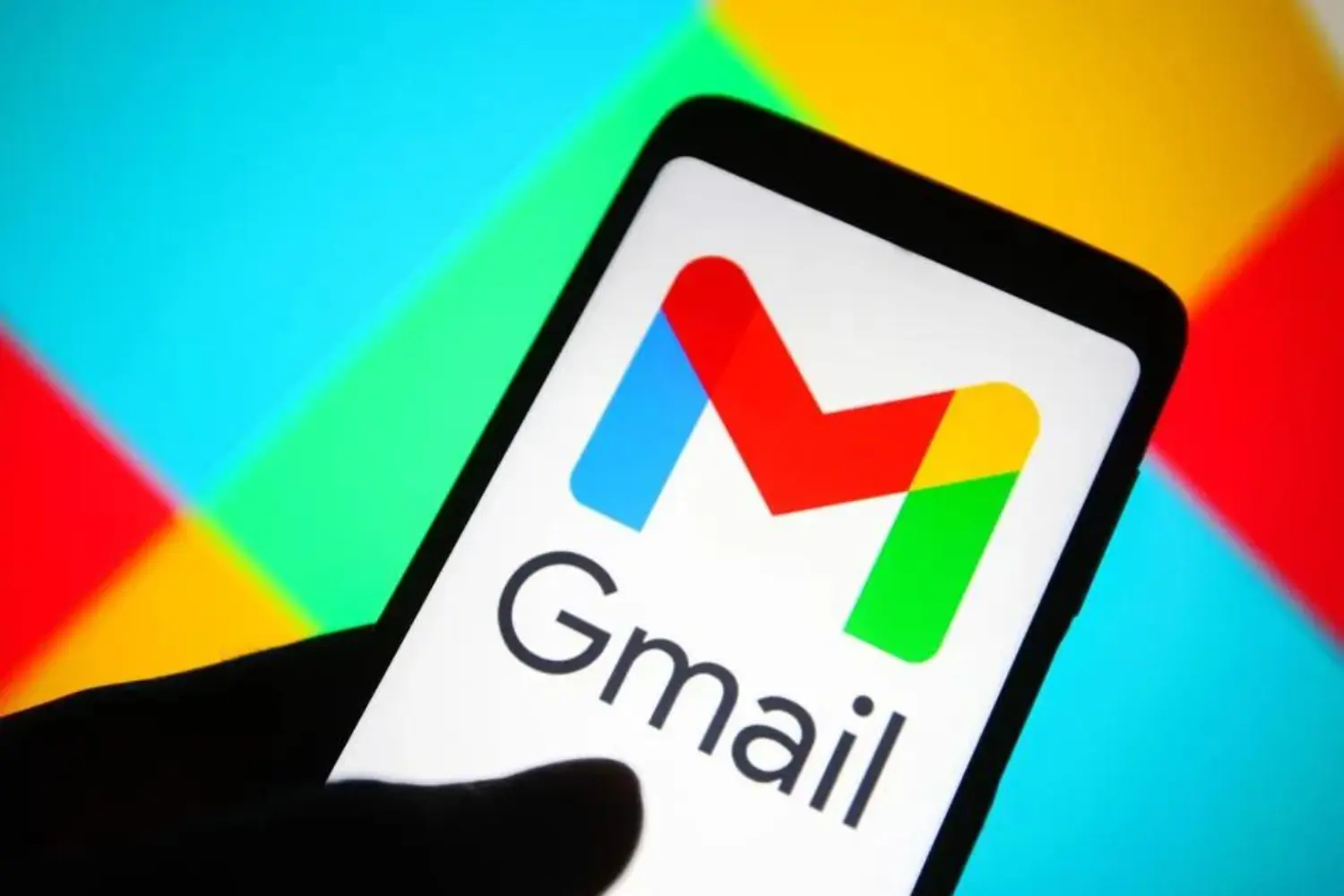 Hackers estão usando IA para aplicar golpes no Gmail