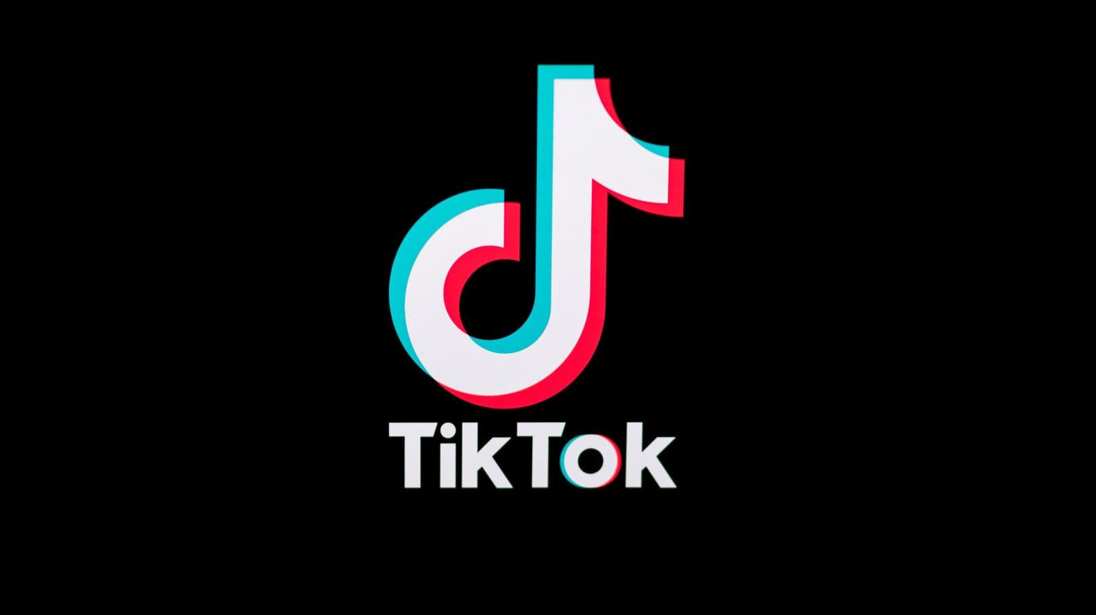 Google remove TikTok da Play Store após suspensão do serviço nos EUA